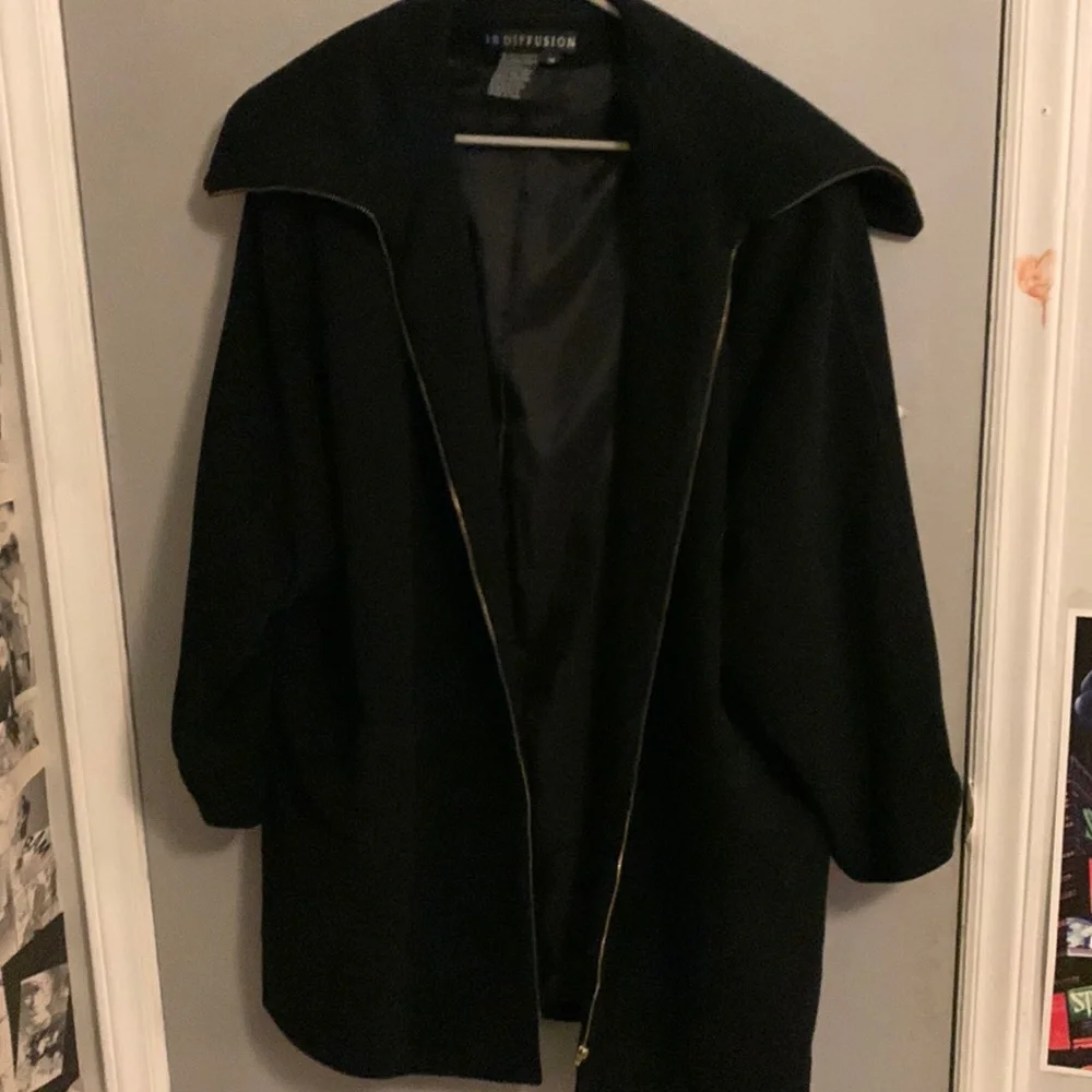I.B. Diffusion Oversized Jacket - Picture 1 of 5